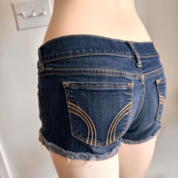 Hollister Jean shorts - Picture 7 of 9